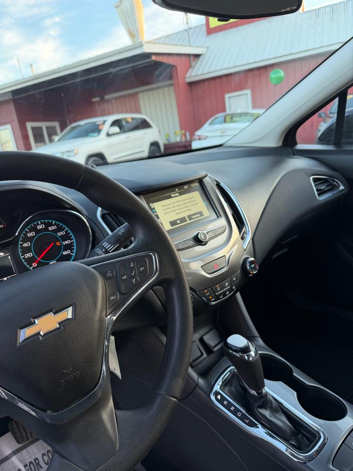 Chevrolet Cruze LT Auto 2017