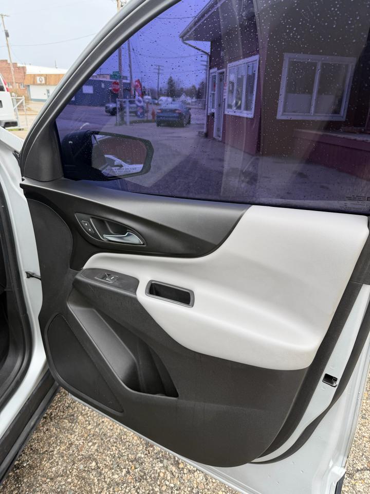 Chevrolet Equinox LS 2WD 2018