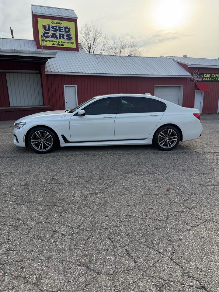 BMW 7-Series 750i xDrive 2019