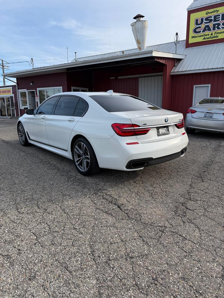 BMW 7-Series 750i xDrive 2019