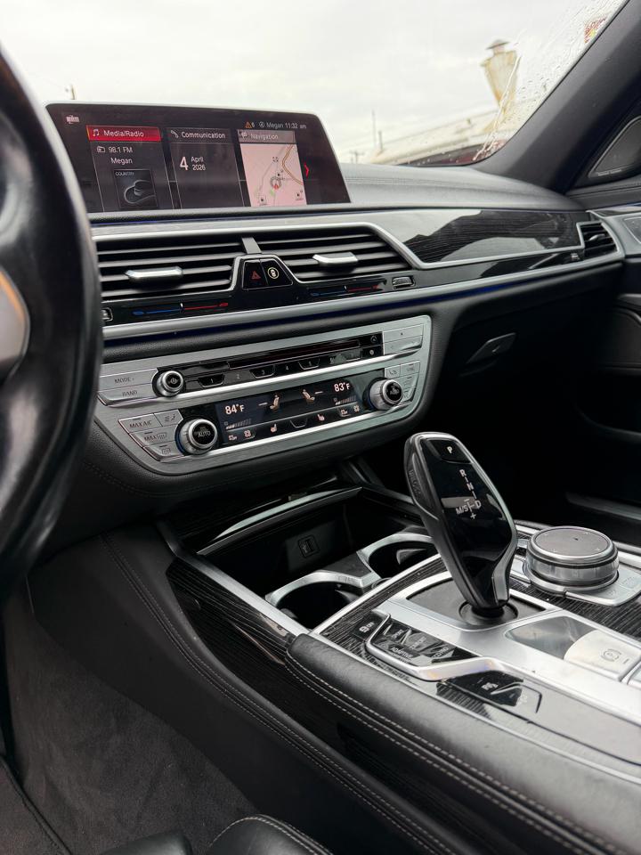 BMW 7-Series 750i xDrive 2019