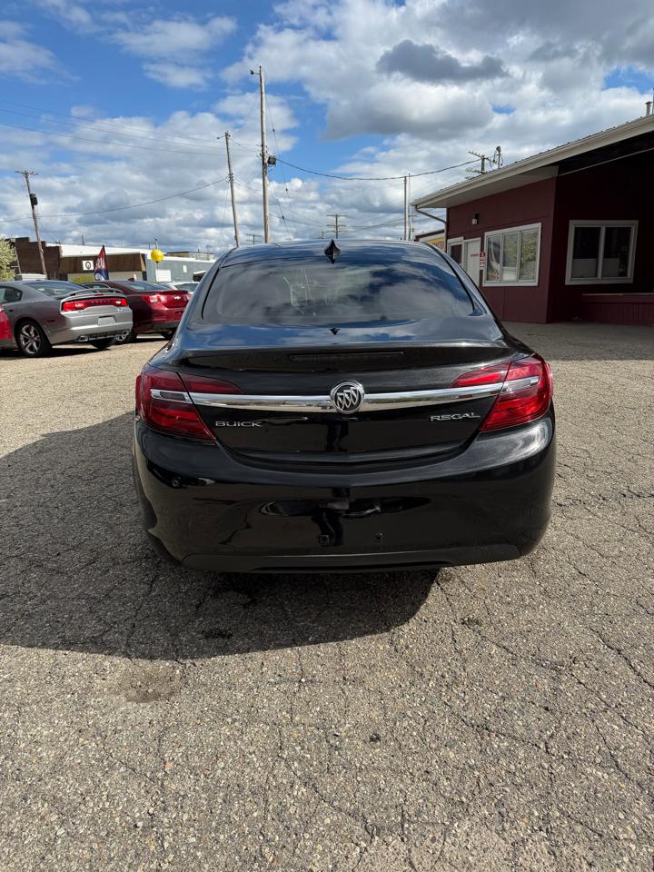 Buick Regal 4dr Sdn Premium II FWD 2015