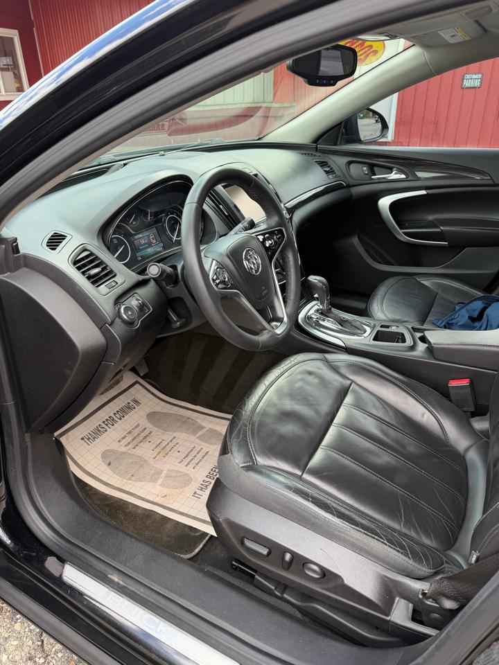 Buick Regal 4dr Sdn Premium II FWD 2015