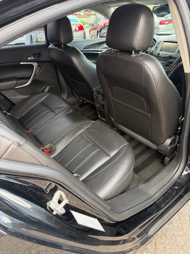 Buick Regal 4dr Sdn Premium II FWD 2015