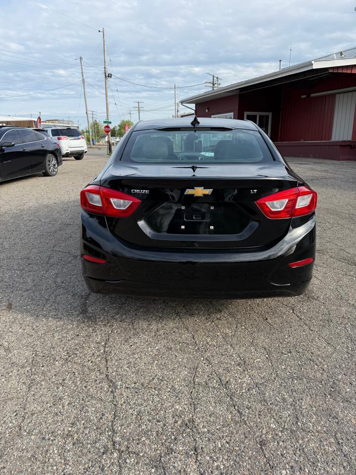 Chevrolet Cruze LT Auto 2017