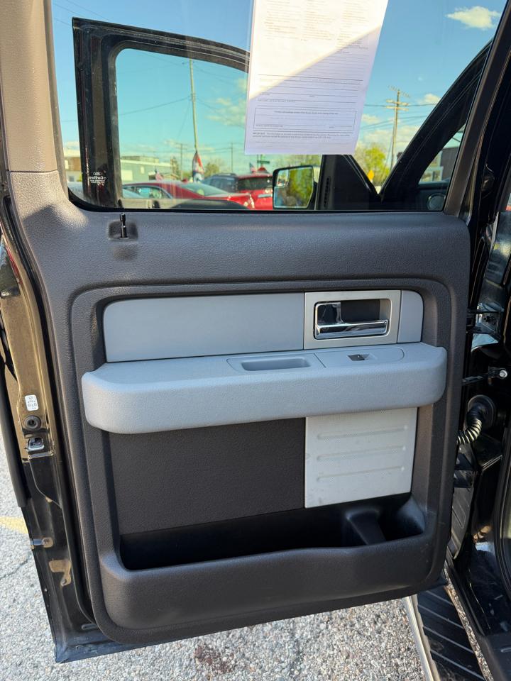 Ford F-150 4WD SuperCab 145" XLT 2011