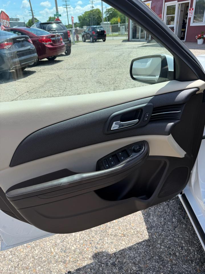 Chevrolet Malibu 1LT 2015