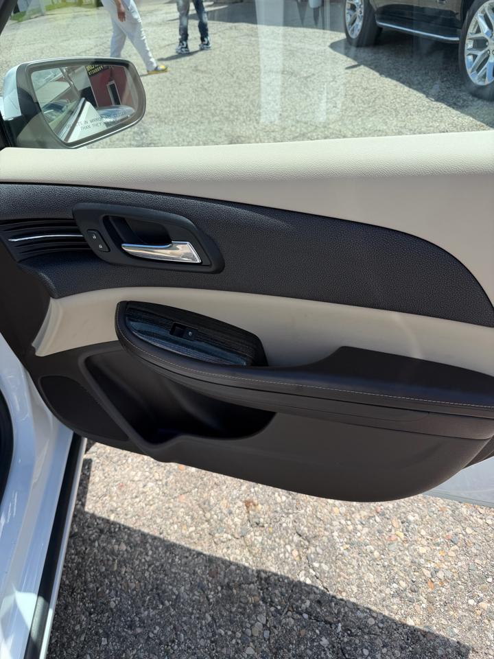 Chevrolet Malibu 1LT 2015