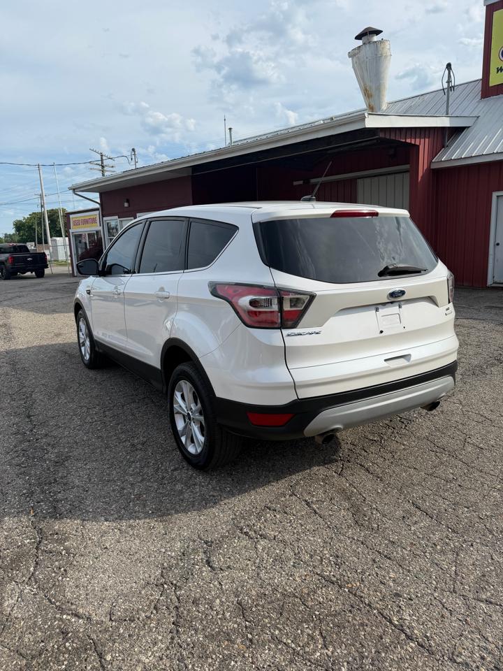 Ford Escape SE FWD 2017