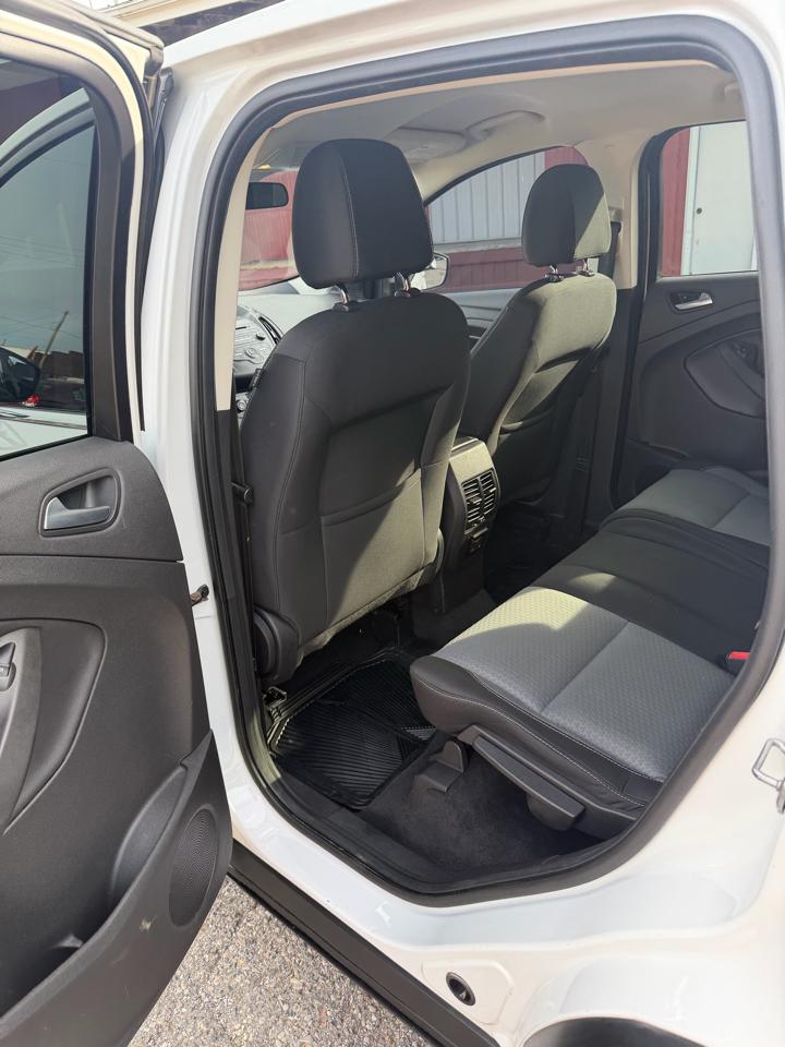 Ford Escape SE FWD 2017