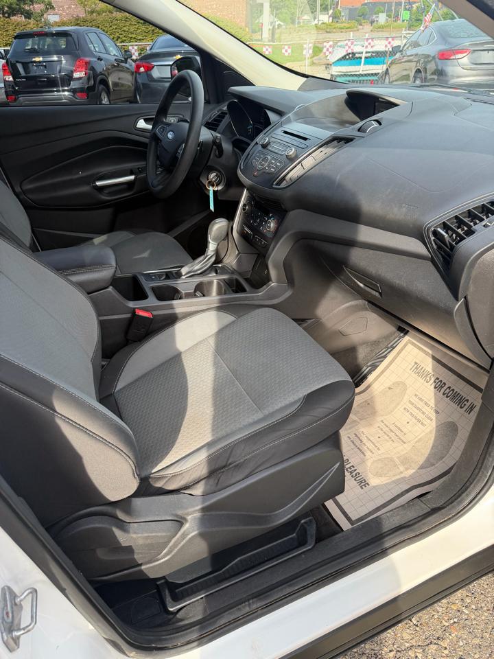 Ford Escape SE FWD 2017