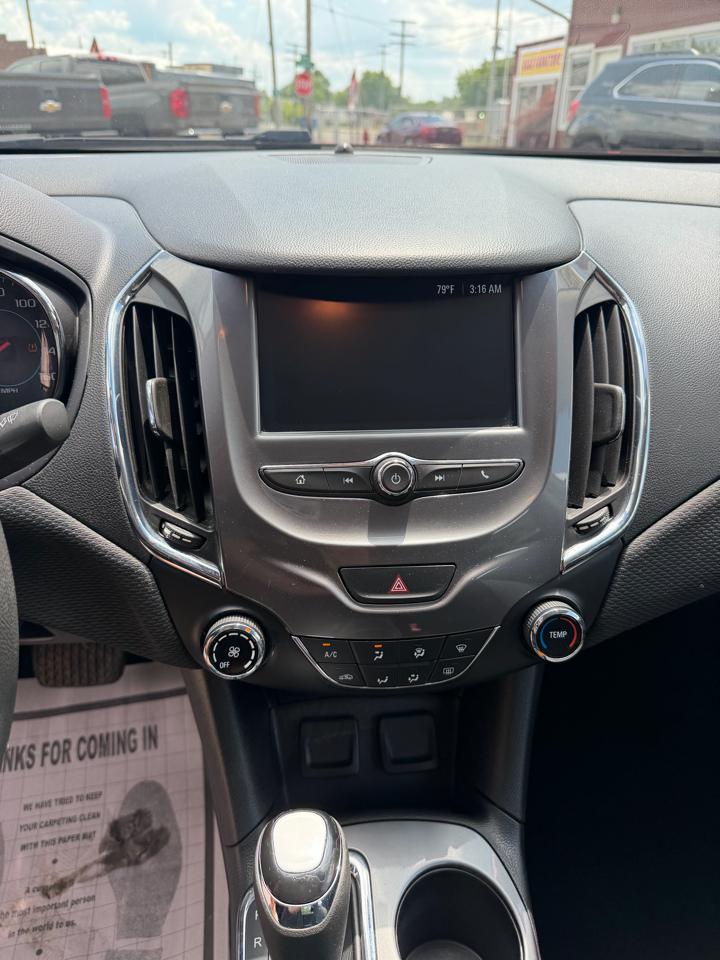 Chevrolet Cruze LT Auto 2018
