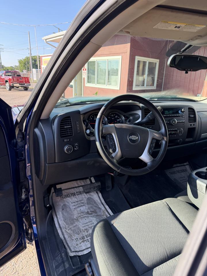 Chevrolet Silverado 1500 1LT Crew Cab 4WD 2013