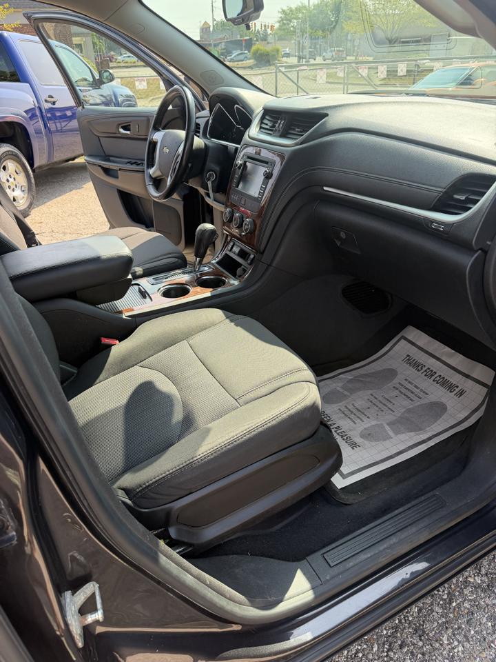 Chevrolet Traverse 1LT AWD 2014