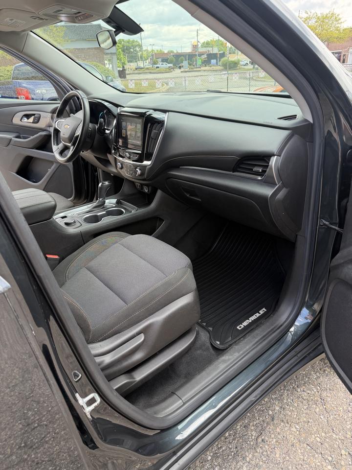 Chevrolet Traverse LT Cloth FWD 2018