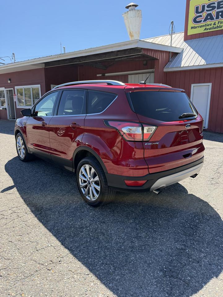 Ford Escape Titanium 4WD 2017