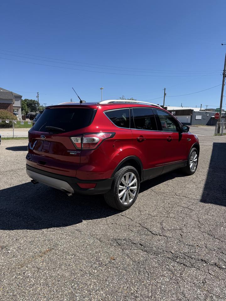 Ford Escape Titanium 4WD 2017