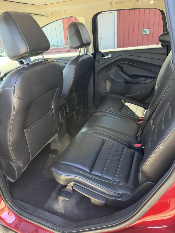 Ford Escape Titanium 4WD 2017