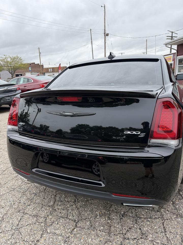 Chrysler 300 S V6 AWD 2017