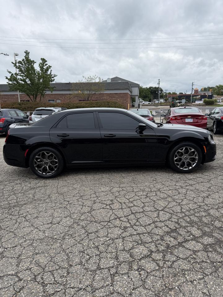 Chrysler 300 S V6 AWD 2017