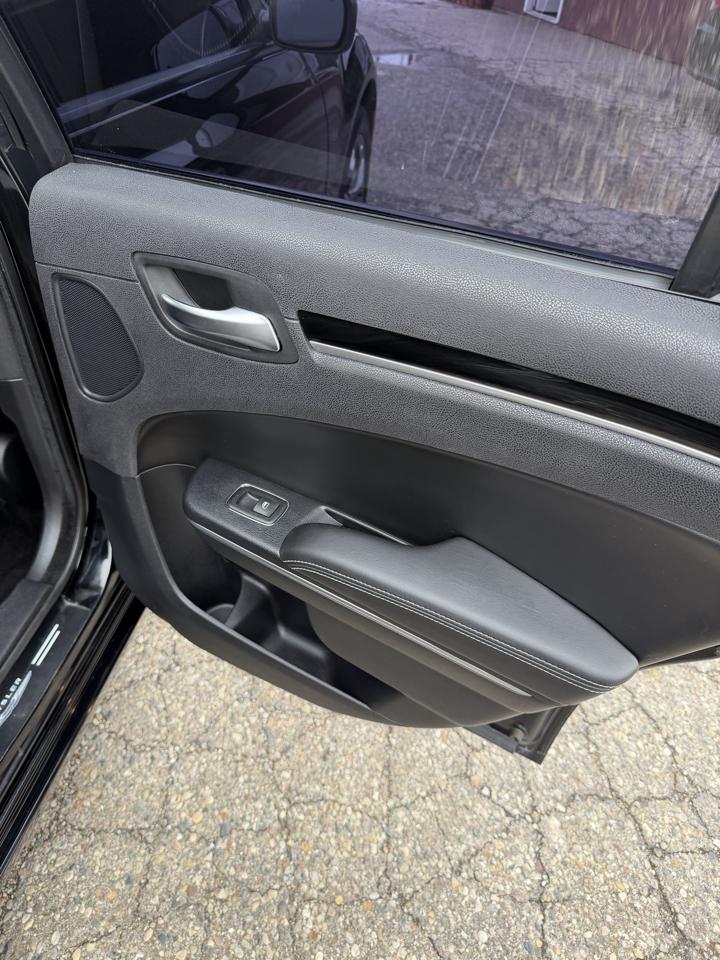 Chrysler 300 S V6 AWD 2017
