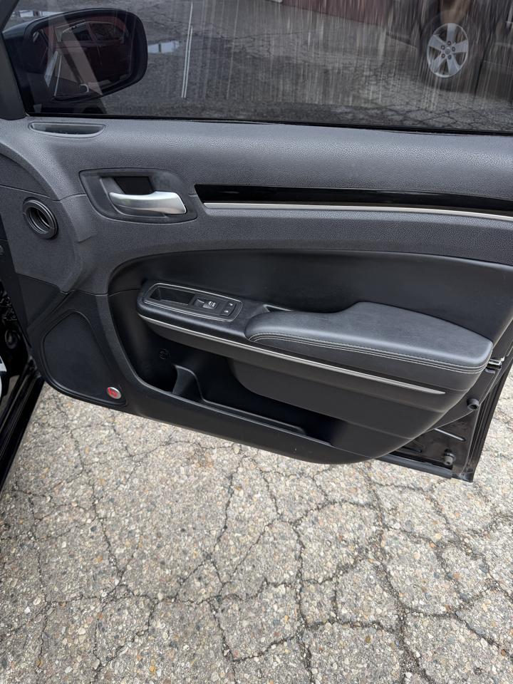 Chrysler 300 S V6 AWD 2017