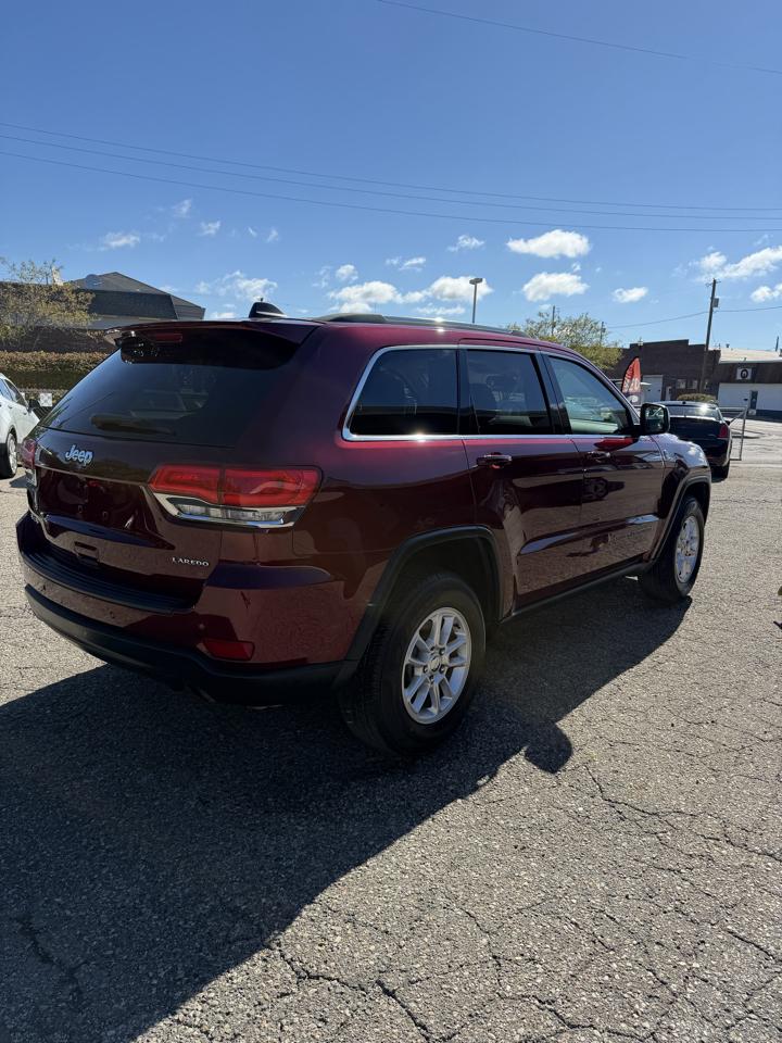 Jeep Grand Cherokee Laredo 4WD 2018
