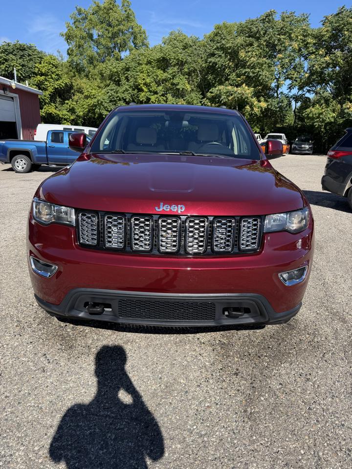Jeep Grand Cherokee Laredo 4WD 2018