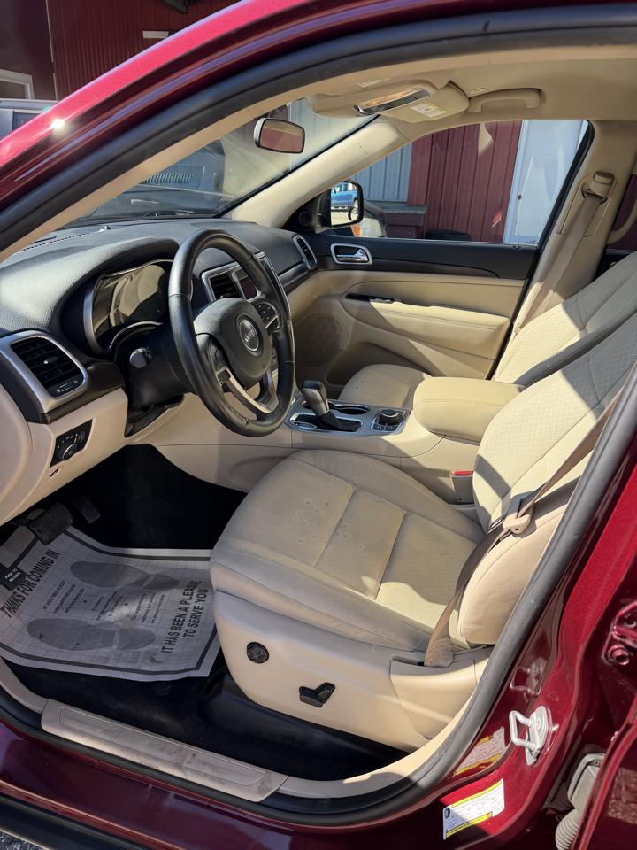 Jeep Grand Cherokee Laredo 4WD 2018