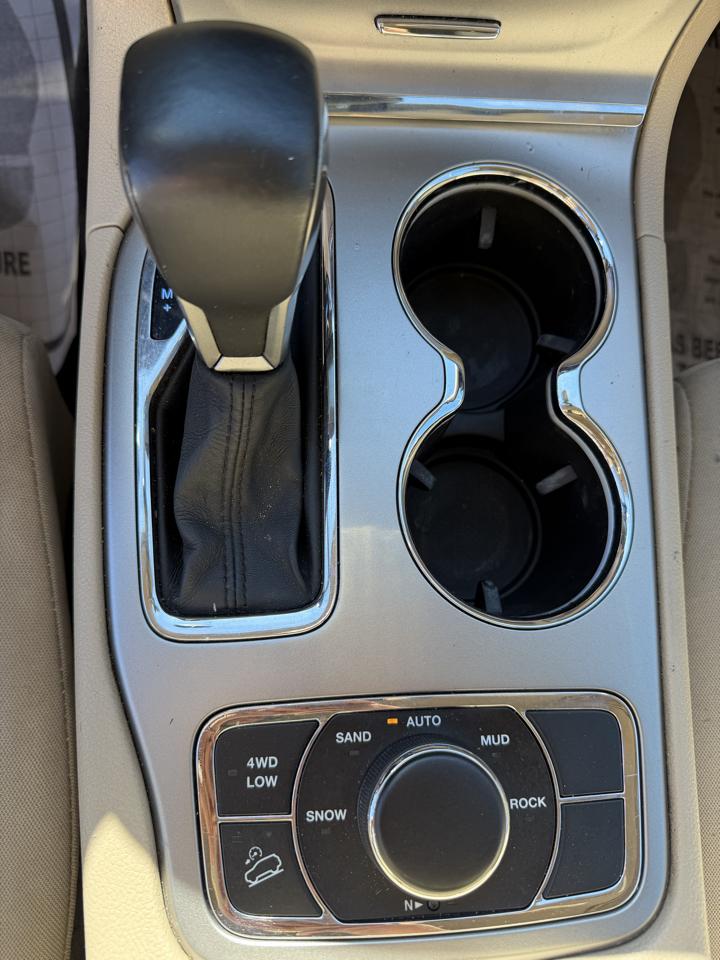 Jeep Grand Cherokee Laredo 4WD 2018