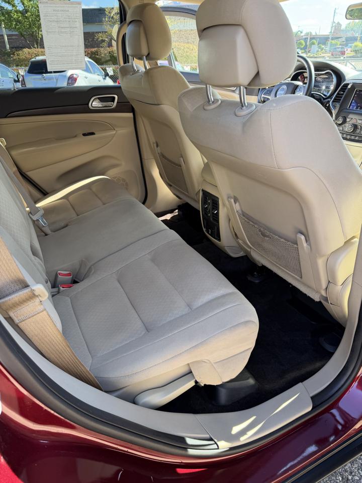 Jeep Grand Cherokee Laredo 4WD 2018