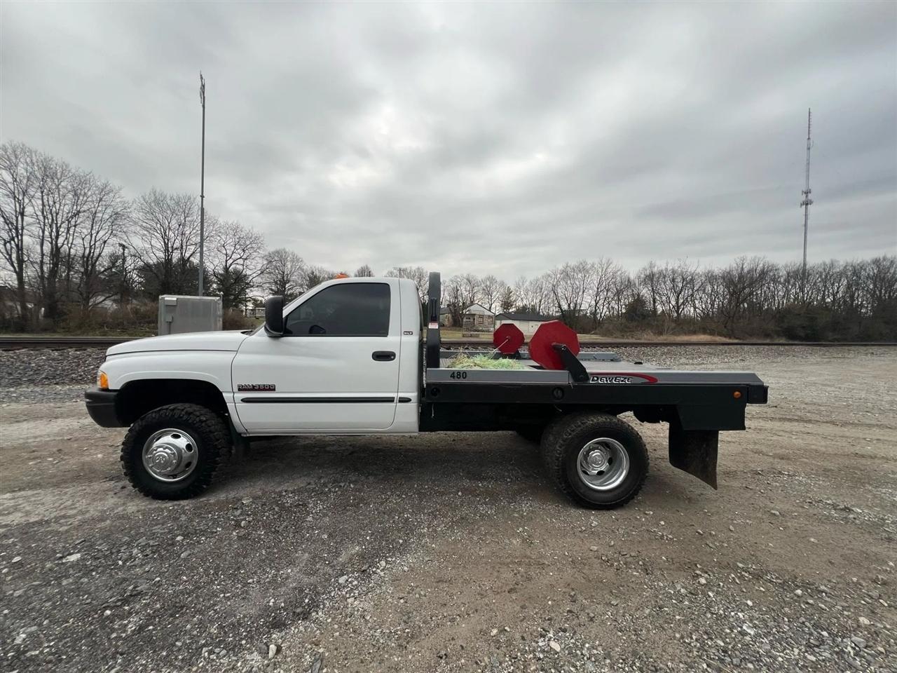 Dodge Ram 3500 ST 4WD 2002
