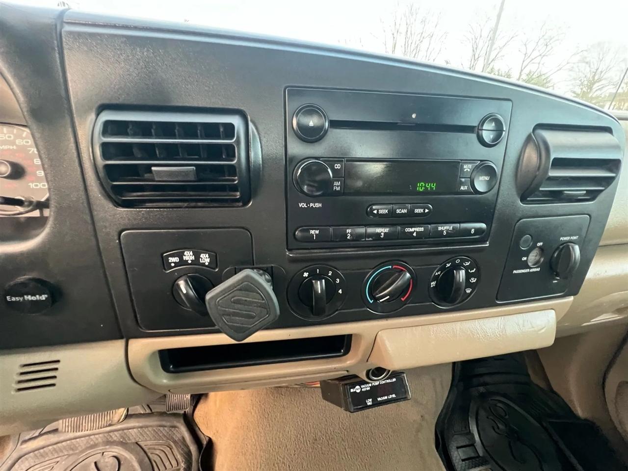 Ford F-250 SD XLT 4WD 2006