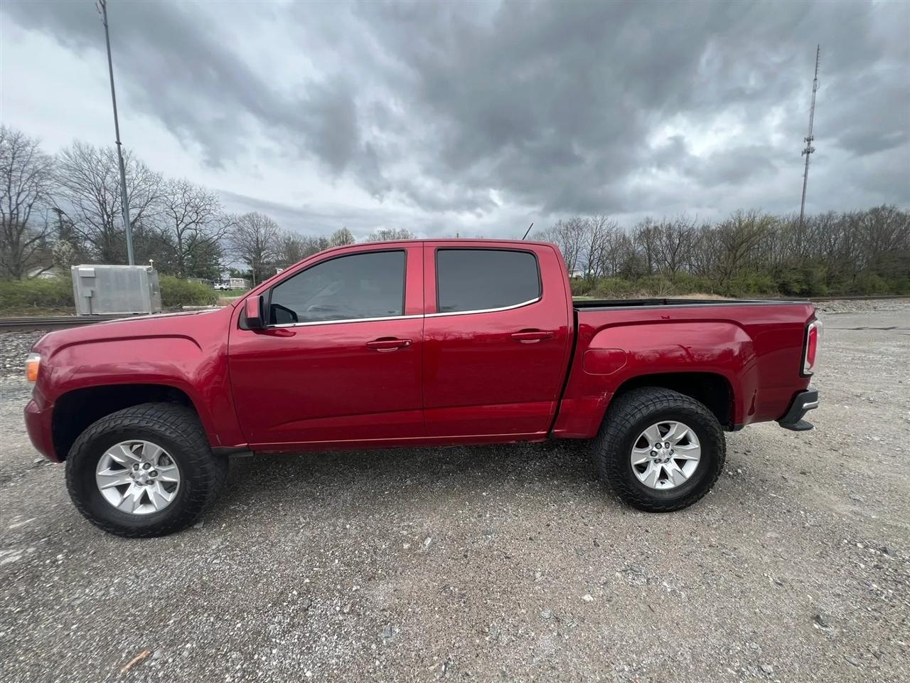 GMC Canyon SLE Crew Cab 4WD 2017