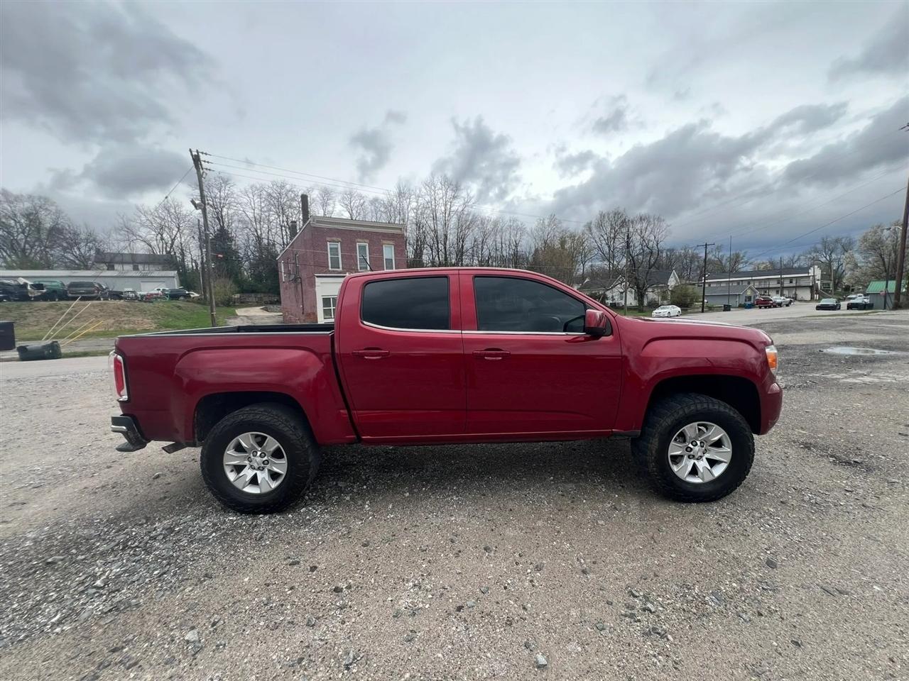 GMC Canyon SLE Crew Cab 4WD 2017