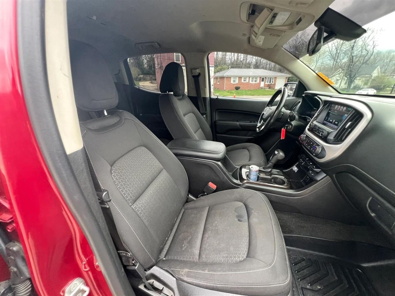 GMC Canyon SLE Crew Cab 4WD 2017