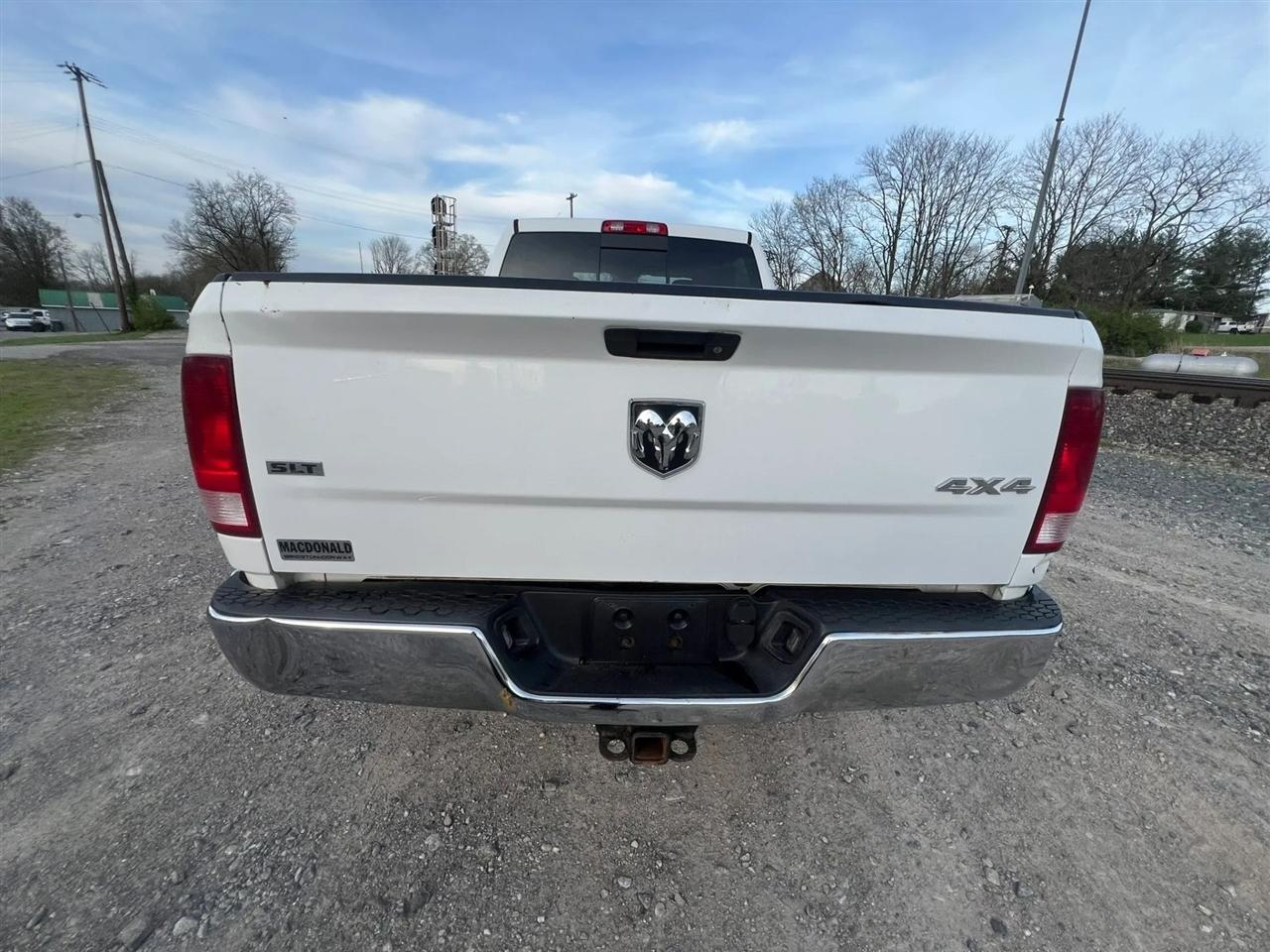 RAM 2500 SLT Crew Cab SWB 4WD 2016