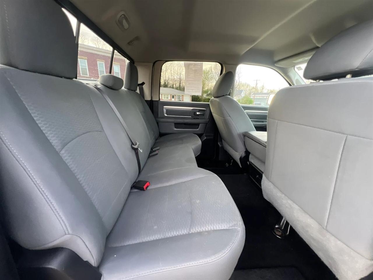 RAM 2500 SLT Crew Cab SWB 4WD 2016