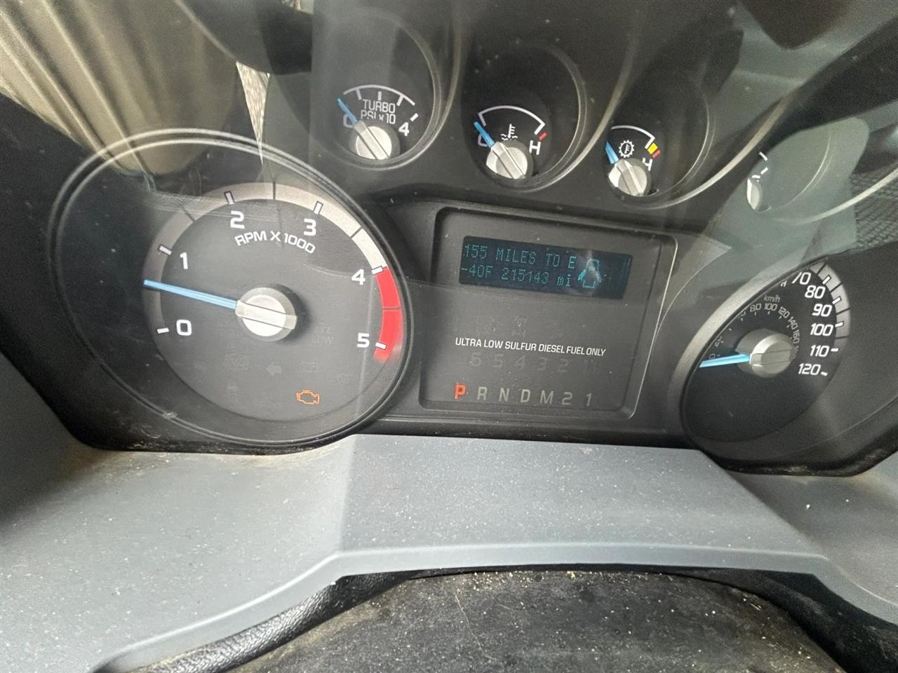 Ford F-350 SD XL Crew Cab Long Bed DRW 4WD 2011