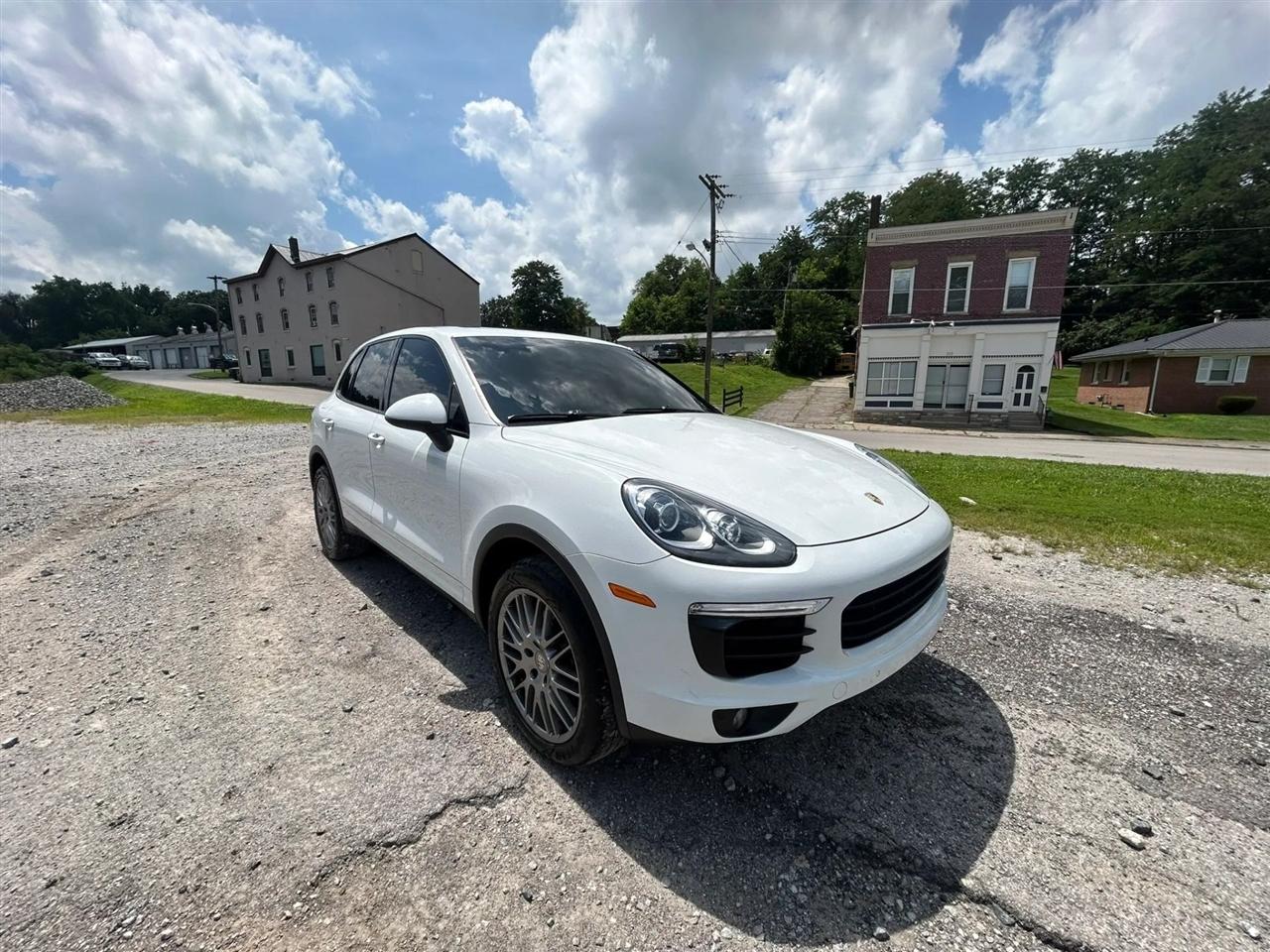 2017 Porsche Cayenne S - Photo 7