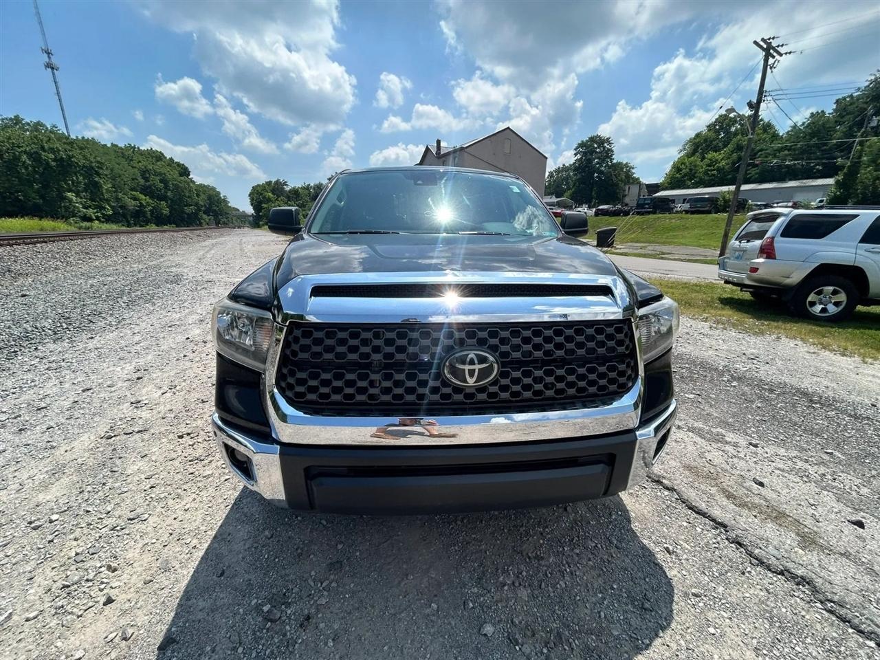 Toyota Tundra SR5 5.7L V8 CrewMax 4WD 2020