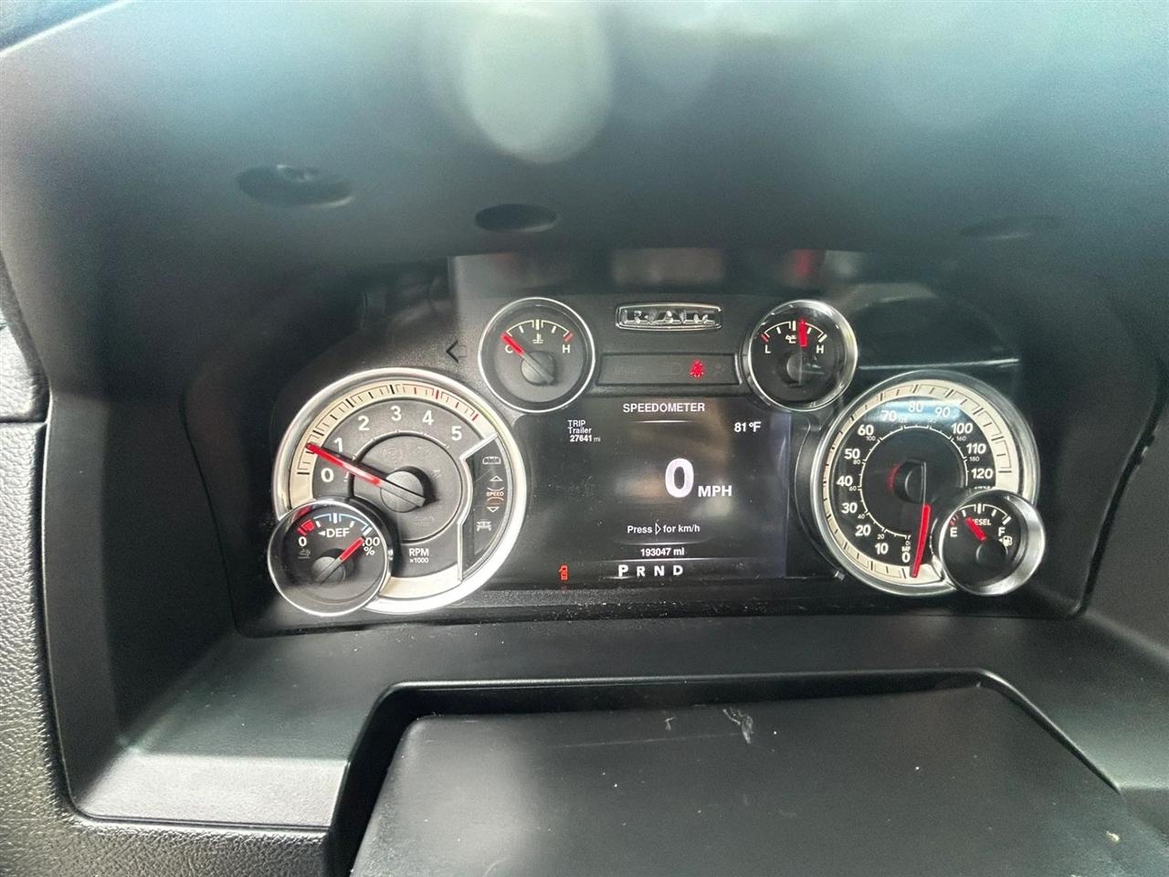 RAM 2500 Laramie Crew Cab SWB 4WD 2016