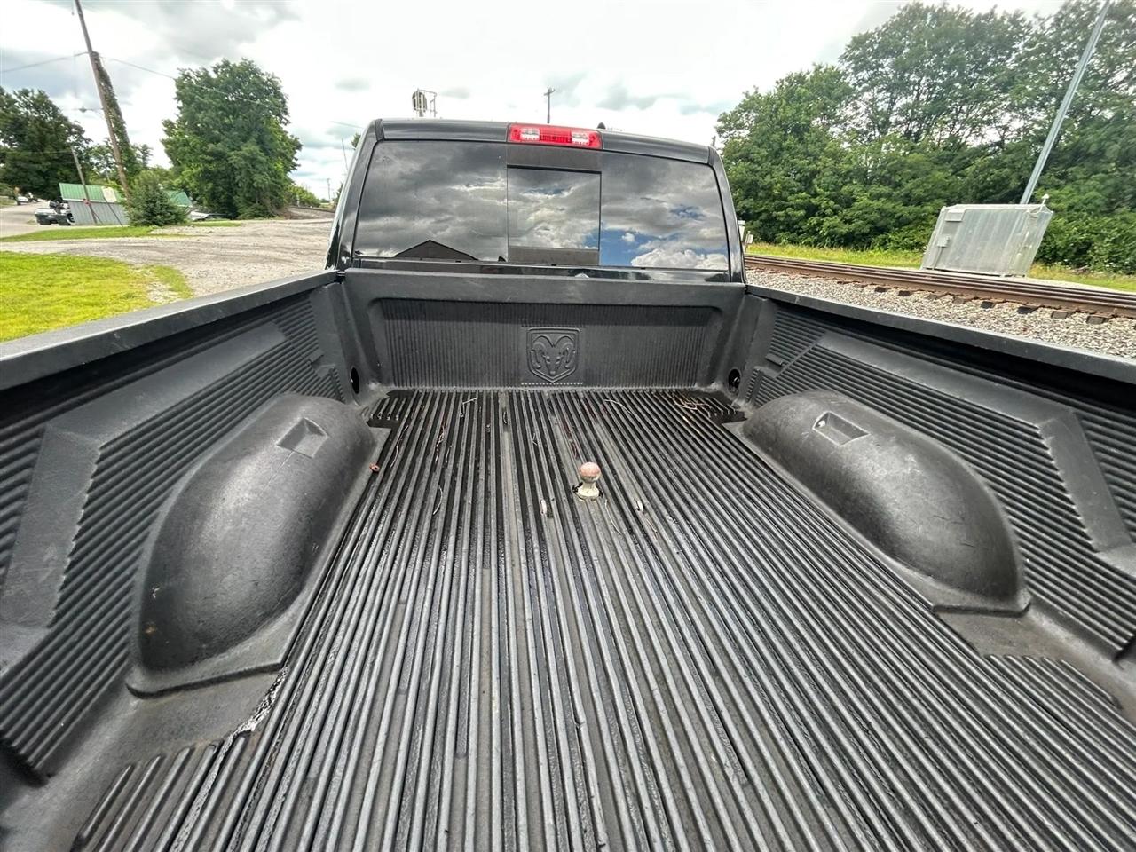 RAM 2500 Laramie Crew Cab SWB 4WD 2016
