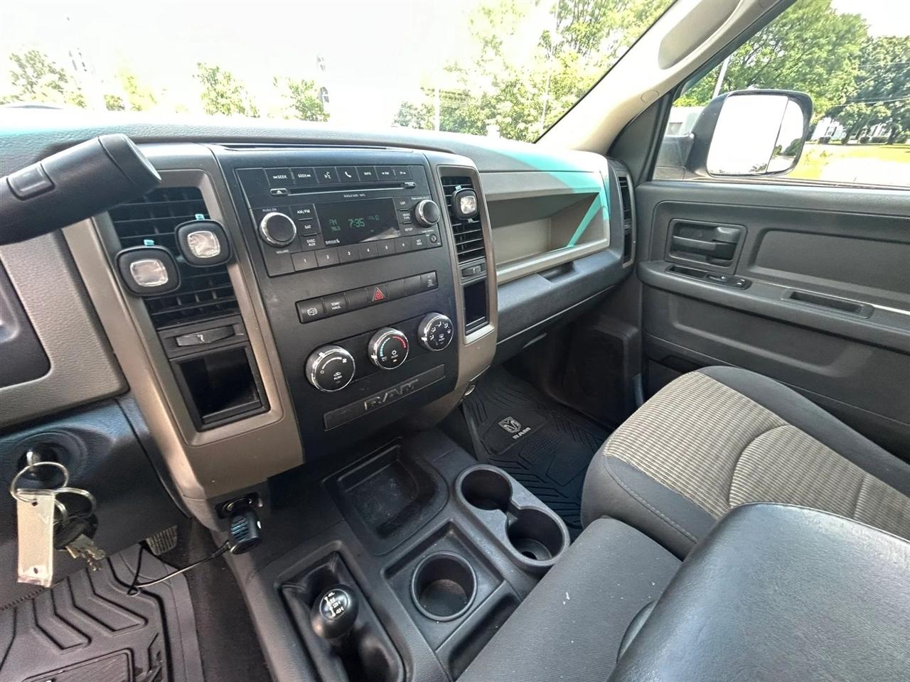 RAM 2500 ST Crew Cab LWB 4WD 2011