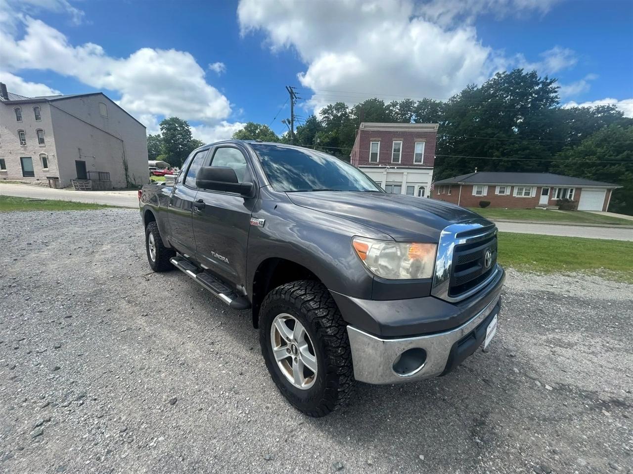 Toyota Tundra Tundra-Grade 5.7L FFV Double Cab 4WD 2013