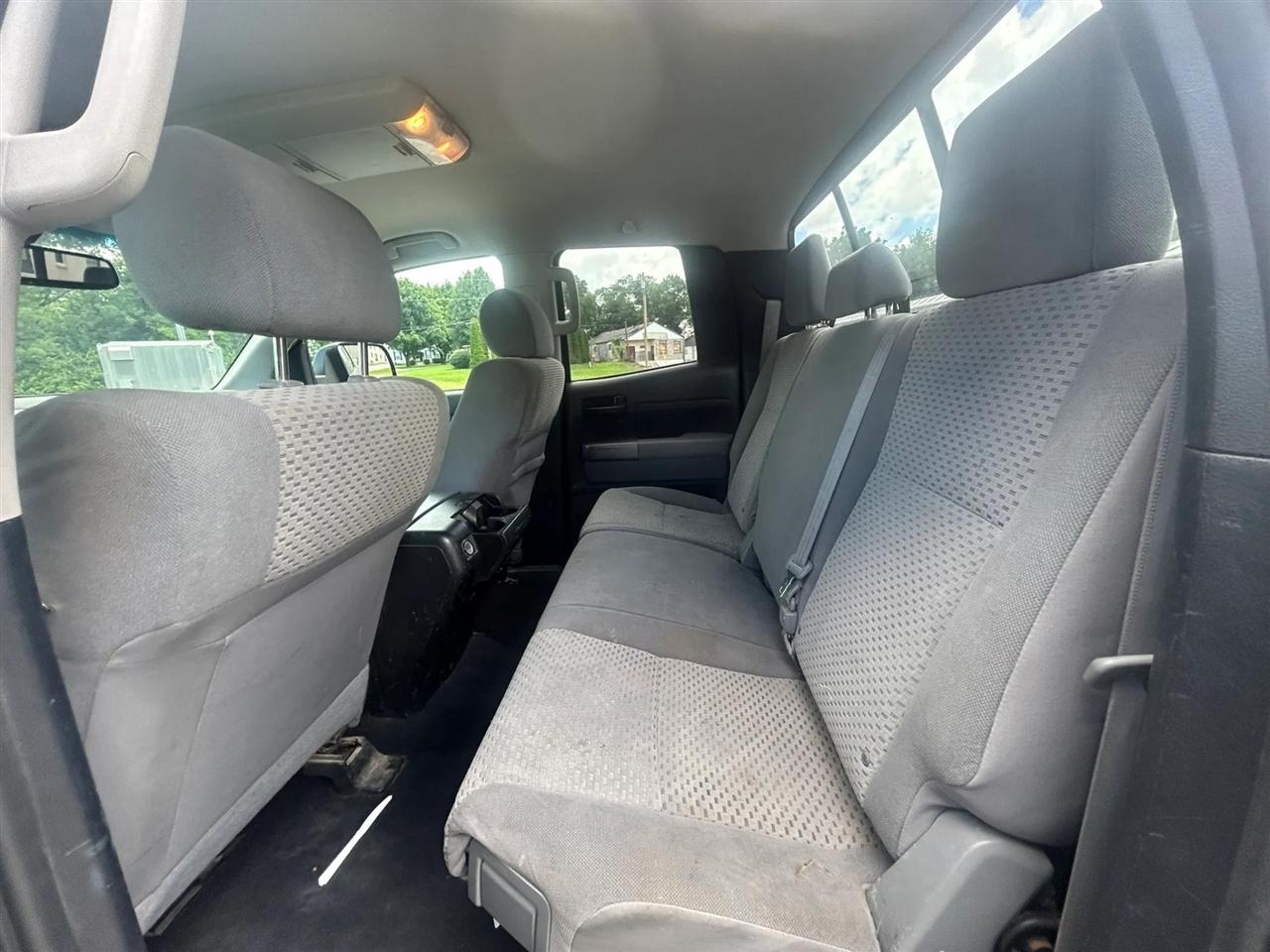 Toyota Tundra Tundra-Grade 5.7L FFV Double Cab 4WD 2013