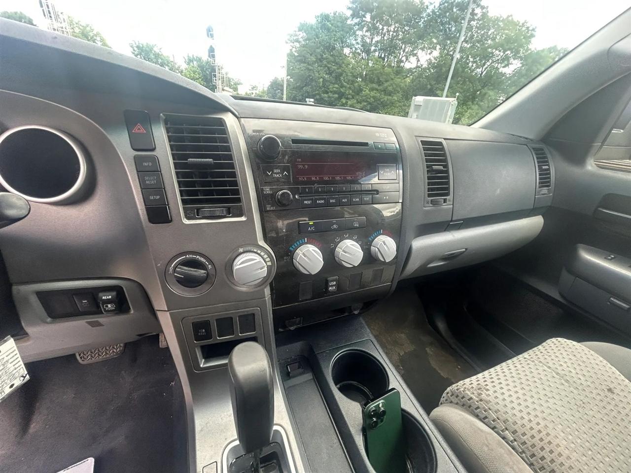 Toyota Tundra Tundra-Grade 5.7L FFV Double Cab 4WD 2013