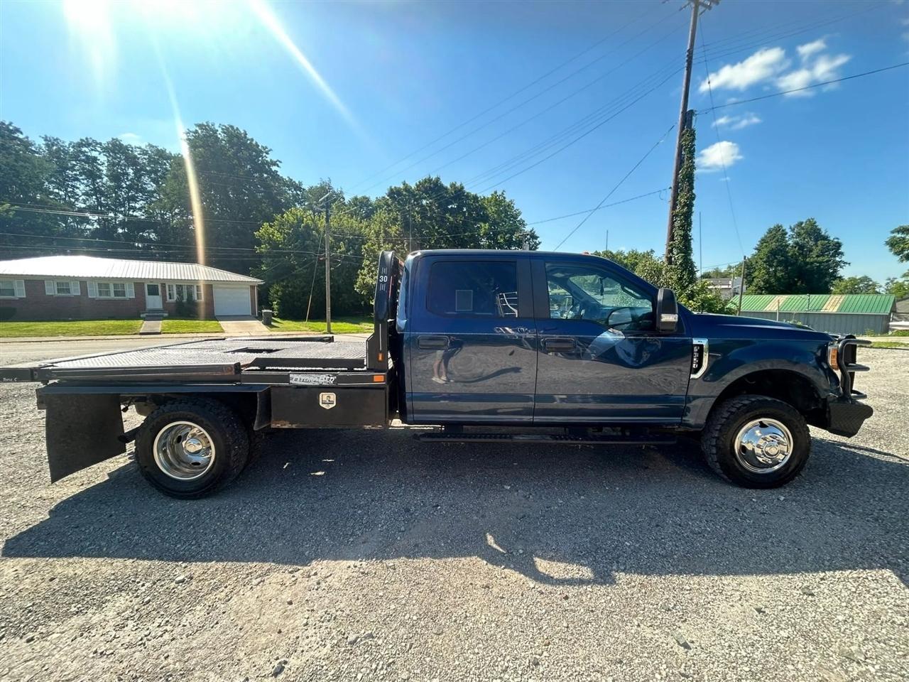 Ford F-350 SD XL Crew Cab Long Bed DRW 4WD 2017