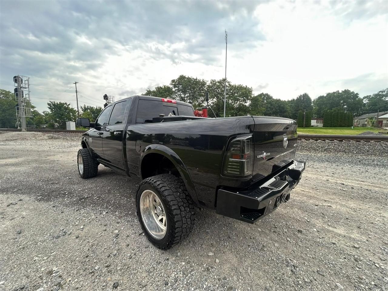 RAM 2500 SLT Crew Cab SWB 4WD 2018