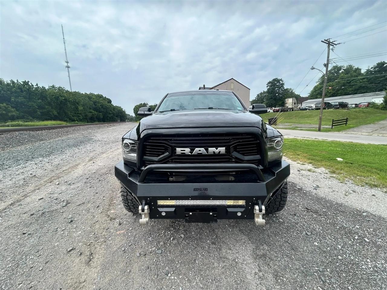 RAM 2500 SLT Crew Cab SWB 4WD 2018